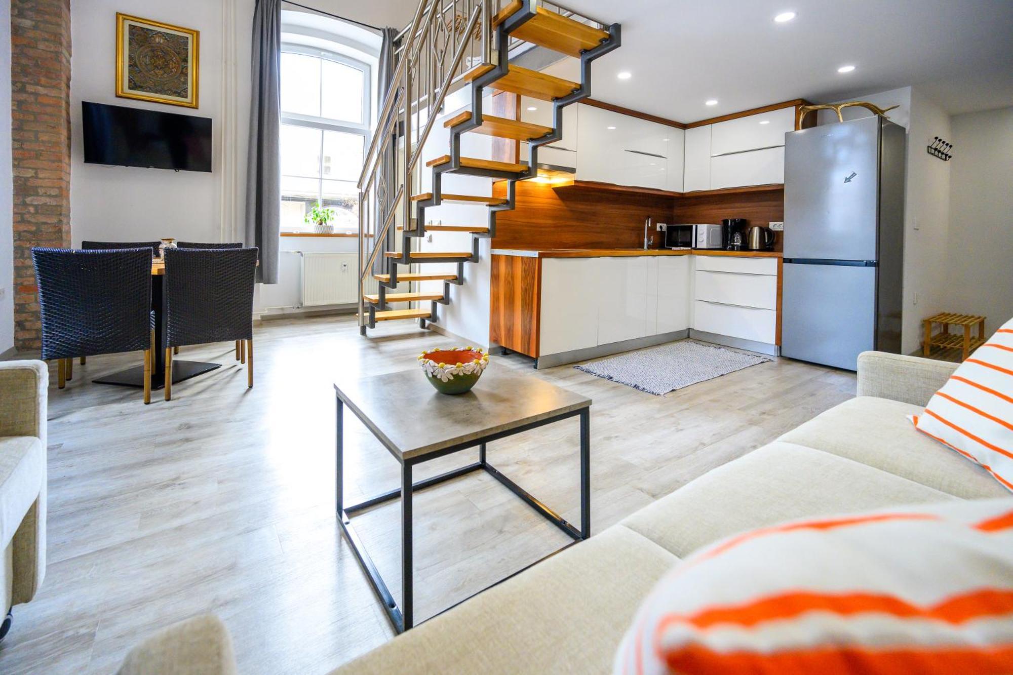 The Loft Apartments Любляна Экстерьер фото